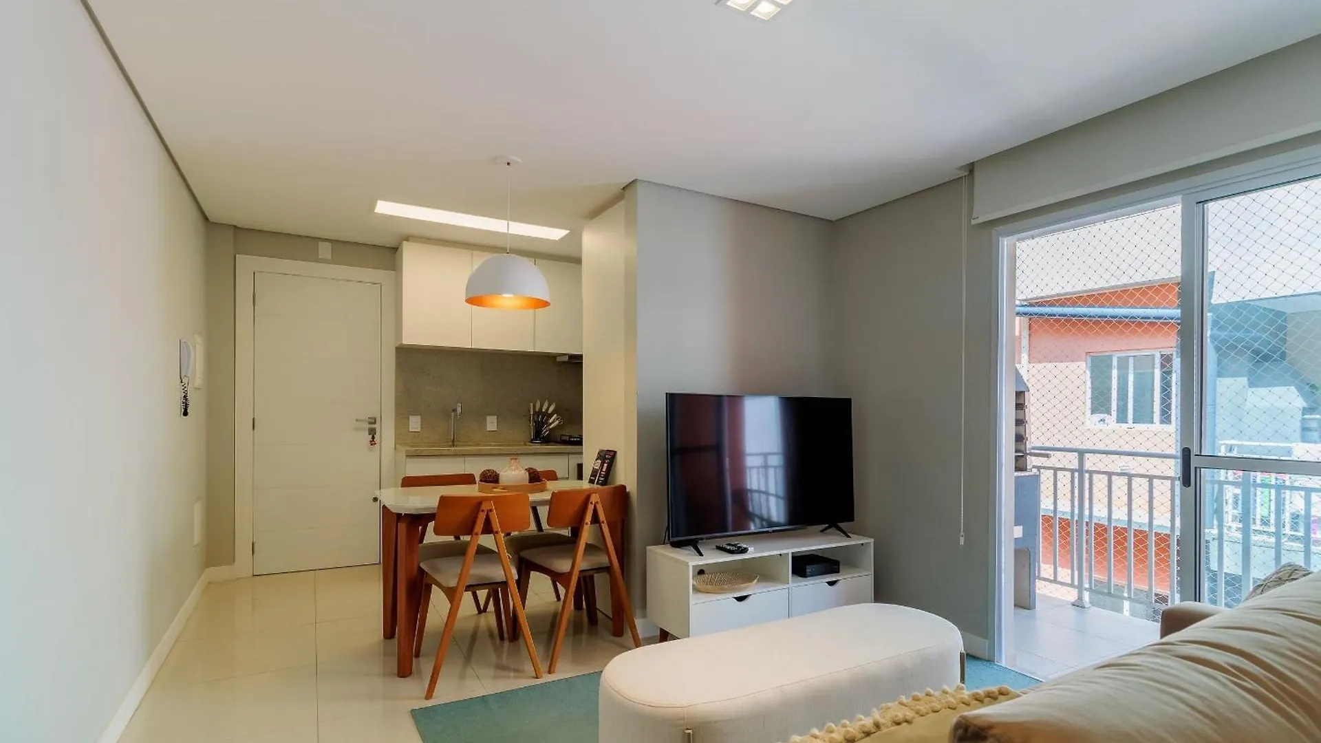 Apto A 600M Da Praia, Totalmente Equipado - Vla301 Apartamento Florianópolis